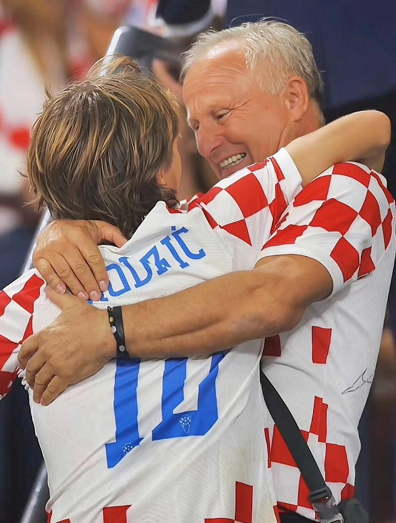 中超比赛焦点：北京国安迎战青岛队,（中超重磅对决：北京国安对阵青岛队）