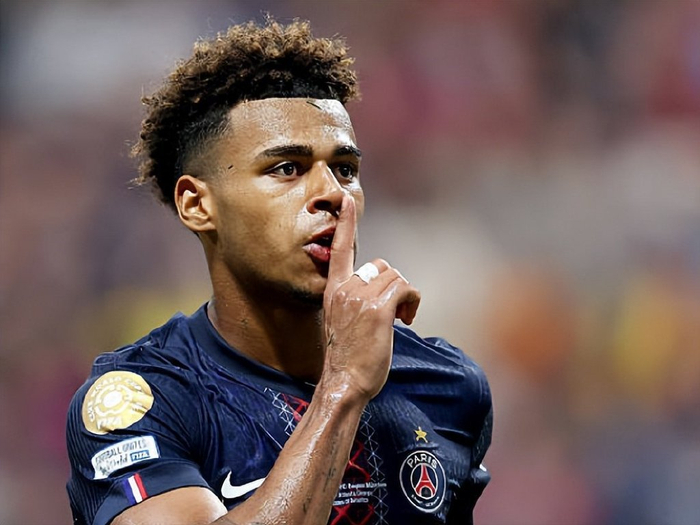 每体：皇马内部已经失衡，他们持续攻击裁判是在转移矛盾（每体：皇马内部失衡，频繁抨击裁判意在转移矛盾）