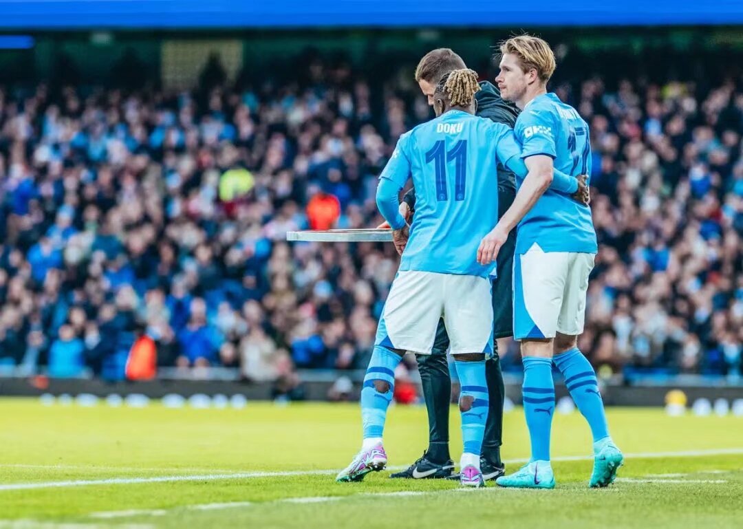 皇马紧急磋商阿隆索去留，齐达内克洛普成新帅候选（皇马紧急讨论阿隆索去留，齐达内与克洛普进入新帅候选名单）