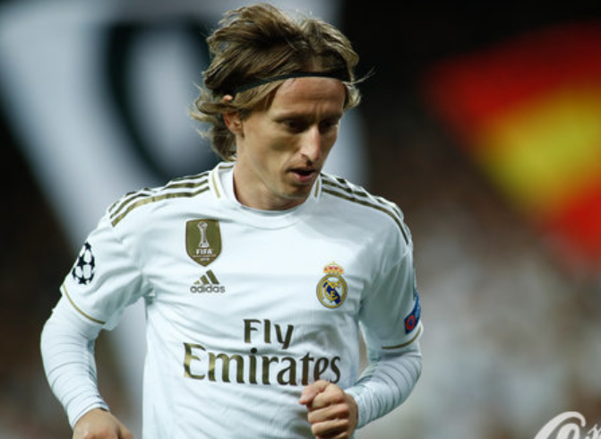 凯尔特人vs湖人前瞻：詹姆斯期待状态回暖，湖人冲击两连胜（湖人战凯尔特人前瞻：詹姆斯盼找回手感，冲击两连胜）